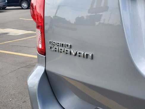 Used 2016 Dodge Grand Caravan SE w/ Quick Order Package 29E SE image 24
