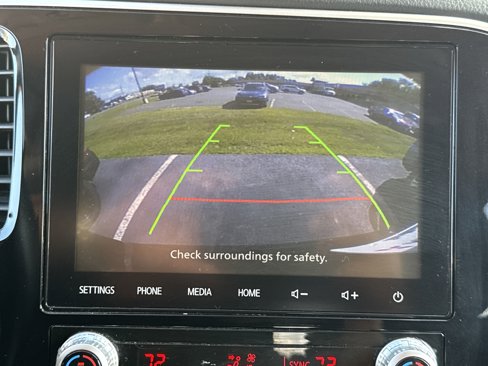 Used 2020 Mitsubishi Outlander SE image 21