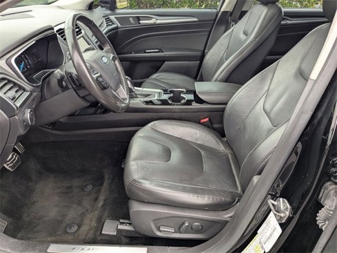 Used 2016 Ford Fusion Titanium image 14