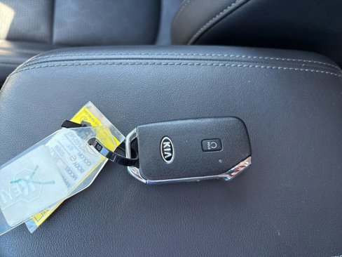 Certified 2021 Kia Seltos EX image 31