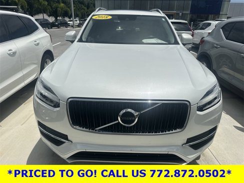 Used 2018 Volvo XC90 T5 Momentum image 2