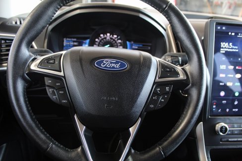 Used 2024 Ford Edge SEL image 34
