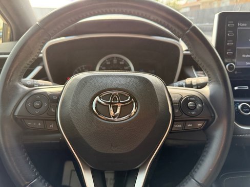 Used 2020 Toyota Corolla SE image 36