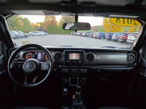 Used 2018 Jeep Wrangler Unlimited Sport image 18