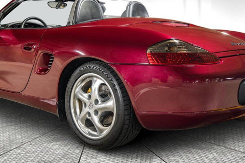 Used 1999 Porsche Boxster image 25