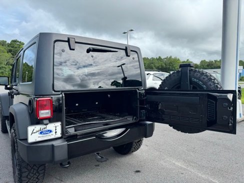 Used 2017 Jeep Wrangler Unlimited Sport image 21