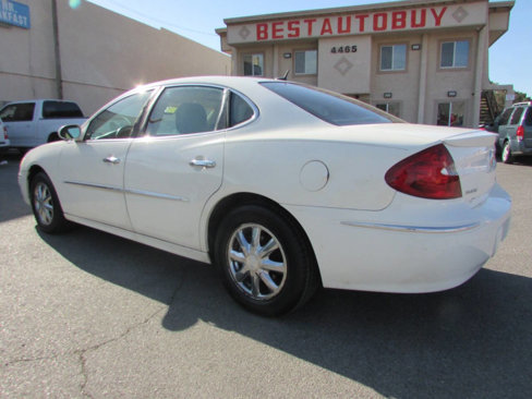 Used 2006 Buick LaCrosse CXL w/ Driver Confidence Package image 4