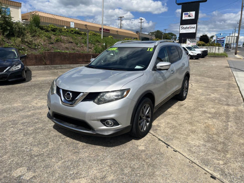 Used 2016 Nissan Rogue SL w/ SL Premium Package image 2