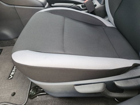 New 2025 Nissan Versa S image 19