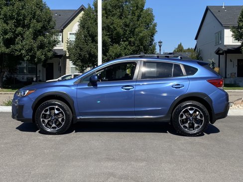 Used 2020 Subaru Crosstrek 2.0i Premium w/ Moonroof Package 1 image 3