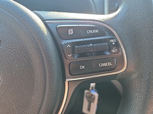 Used 2018 Kia Sportage LX image 15