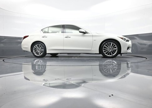 Used 2018 INFINITI Q50 Luxe w/ Essential Package (3.0T Luxe) image 28