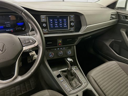 Used 2024 Volkswagen Jetta S image 25
