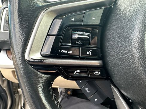 Used 2018 Subaru Outback 3.6R Limited image 19
