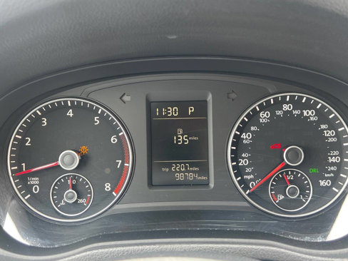 Used 2015 Volkswagen Passat 1.8T Limited Edition image 12