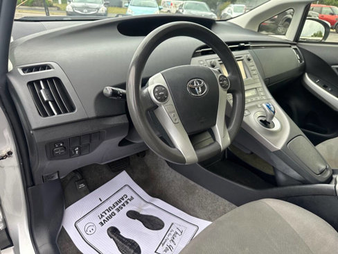 Used 2015 Toyota Prius Two image 13