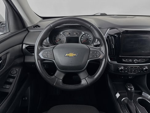 Used 2020 Chevrolet Traverse LT image 21