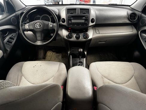 Used 2012 Toyota RAV4 4WD image 5