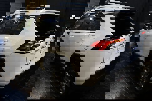 Used 2024 Toyota RAV4 XLE image 3