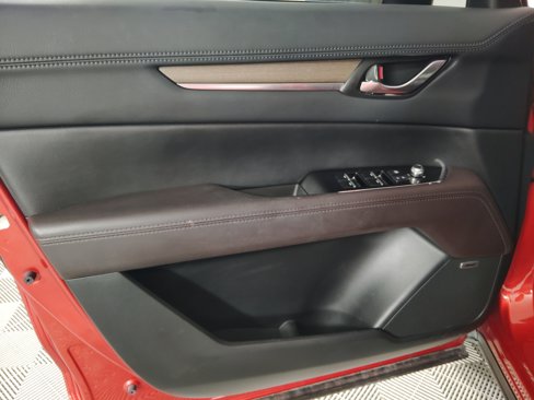 Used 2020 MAZDA CX-5 Signature image 9