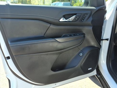 Used 2019 GMC Acadia SLT w/ LPO, Floor Liner Package image 11