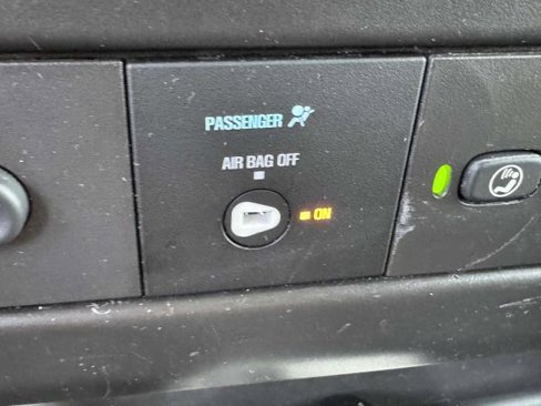 Used 2023 GMC Savana 2500 w/ Driver Convenience Package image 17