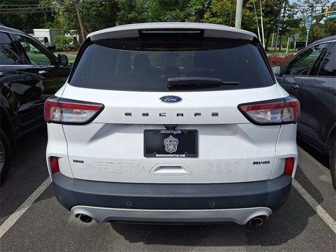 Used 2021 Ford Escape SE image 6