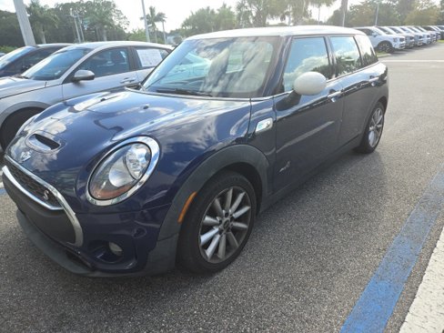 Used 2017 MINI Cooper Clubman S image 1