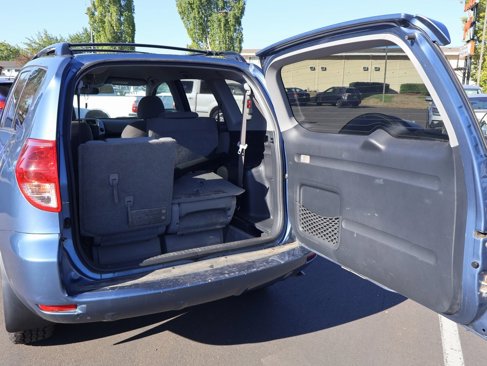 Used 2008 Toyota RAV4 4WD V6 w/ 3rd Row image 6