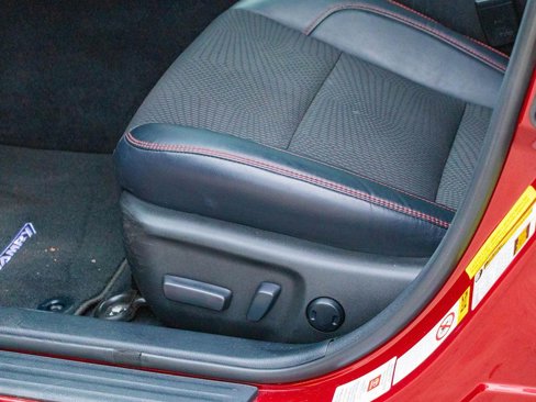 Used 2017 Toyota Camry SE image 20