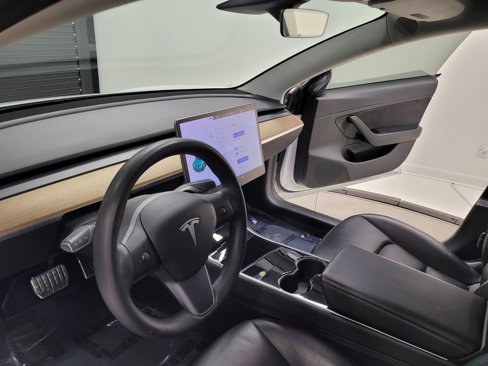 Used 2020 Tesla Model 3 Long Range image 20