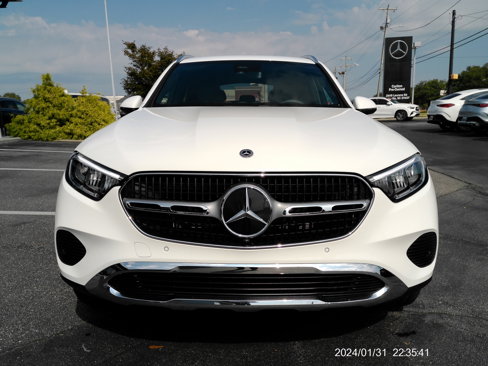 Certified 2025 Mercedes-Benz GLC 300 image 2