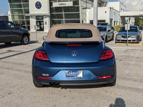 Used 2017 Volkswagen Beetle 1.8T S image 6