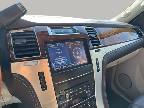 Used 2013 Cadillac Escalade Platinum image 35