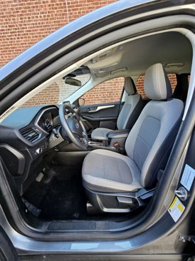 Used 2022 Ford Escape SE image 8