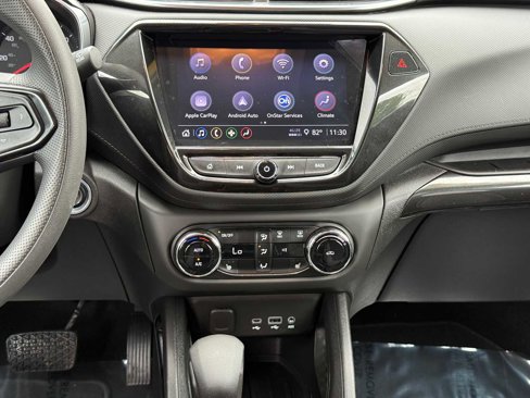 Used 2022 Chevrolet TrailBlazer LT w/ Convenience Package image 12