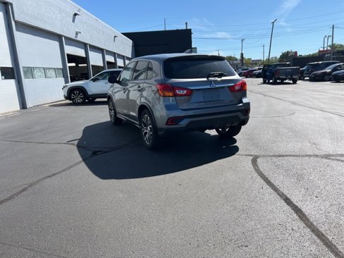 Used 2018 Mitsubishi Outlander Sport SE image 11