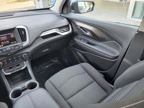 Certified 2023 GMC Terrain SLE image 15