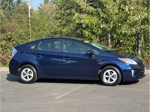 Used 2013 Toyota Prius Two image 1
