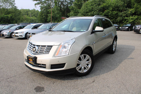 Used 2013 Cadillac SRX Luxury image 1