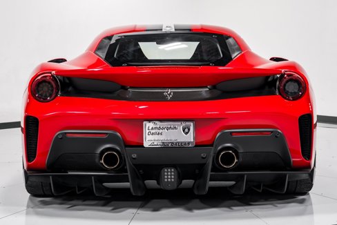 Used 2020 Ferrari 488 Pista Coupe image 4