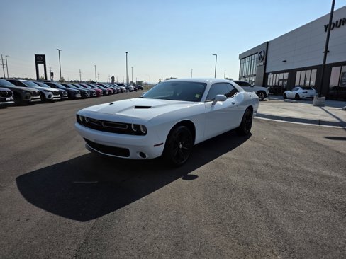 Used 2023 Dodge Challenger SXT image 1