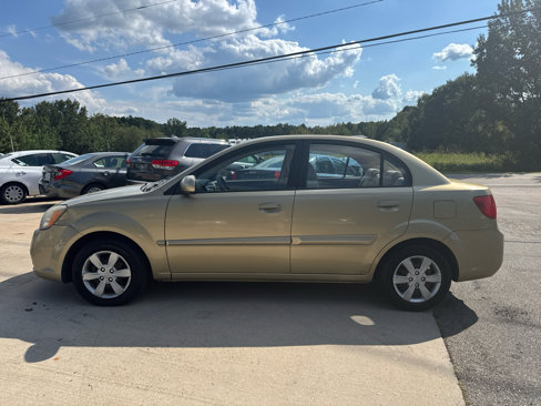 Used 2010 Kia Rio LX image 9