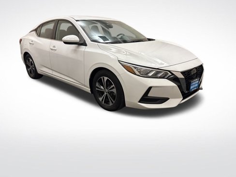 Used 2021 Nissan Sentra SV image 3