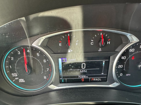 Used 2017 Chevrolet Malibu LT image 14