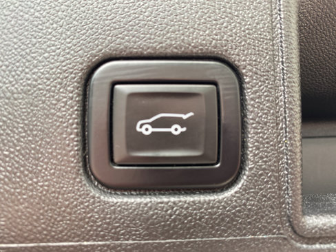 Used 2021 GMC Terrain SLT image 27