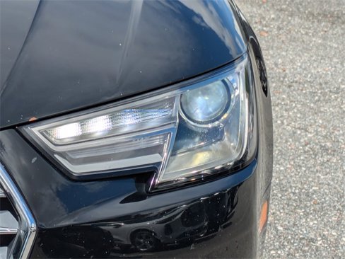 Used 2017 Audi A4 2.0T Premium image 14