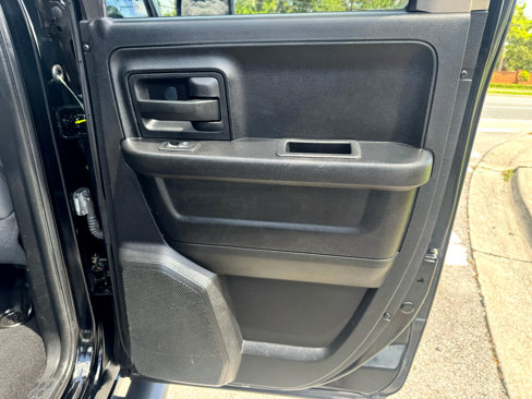 Used 2015 RAM 1500 Express w/ Black Ram 1500 Express Group image 24
