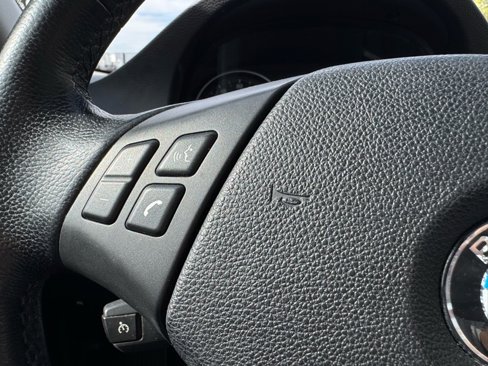 Used 2011 BMW 328i xDrive Sedan image 25