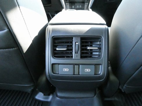 Used 2022 Honda Accord Touring image 18